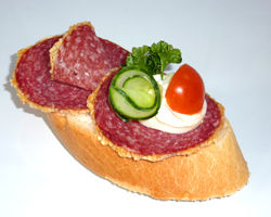 05 Knoblauchsalami